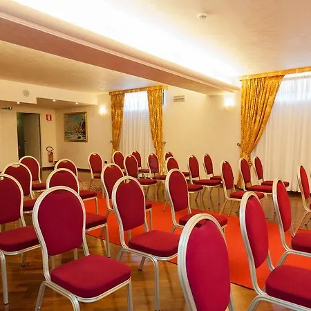 Otel Savoy Palace 4*