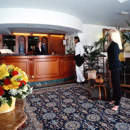 Otel Savoy Palace Gardone Riviera