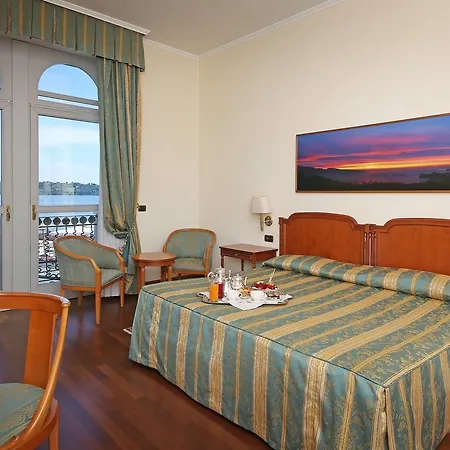 Savoy Palace Otel 4*