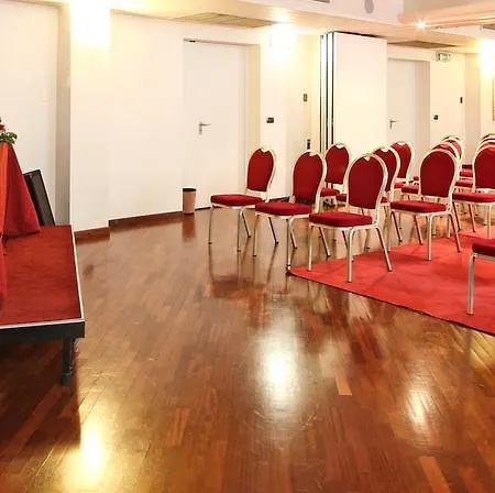 Savoy Palace Gardone Riviera