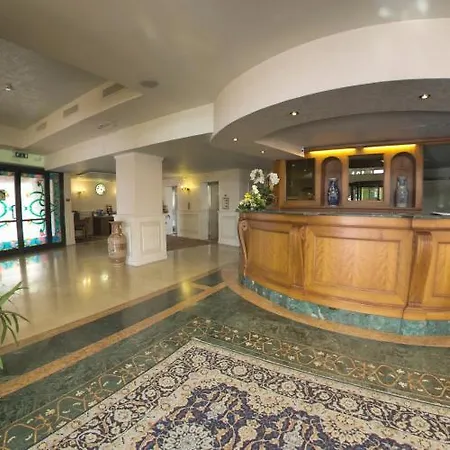 Savoy Palace 4* Gardone Riviera
