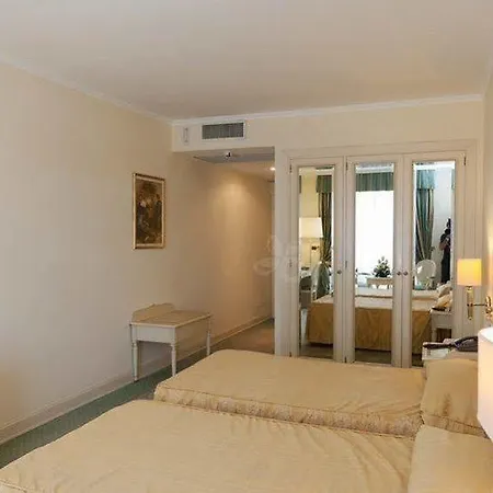 Otel Savoy Palace Gardone Riviera