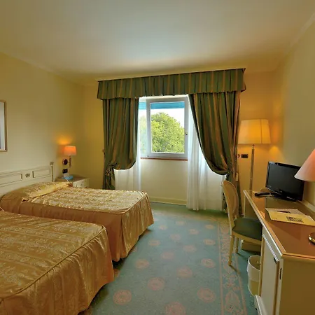 Otel Savoy Palace