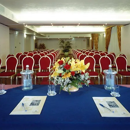 Savoy Palace Otel